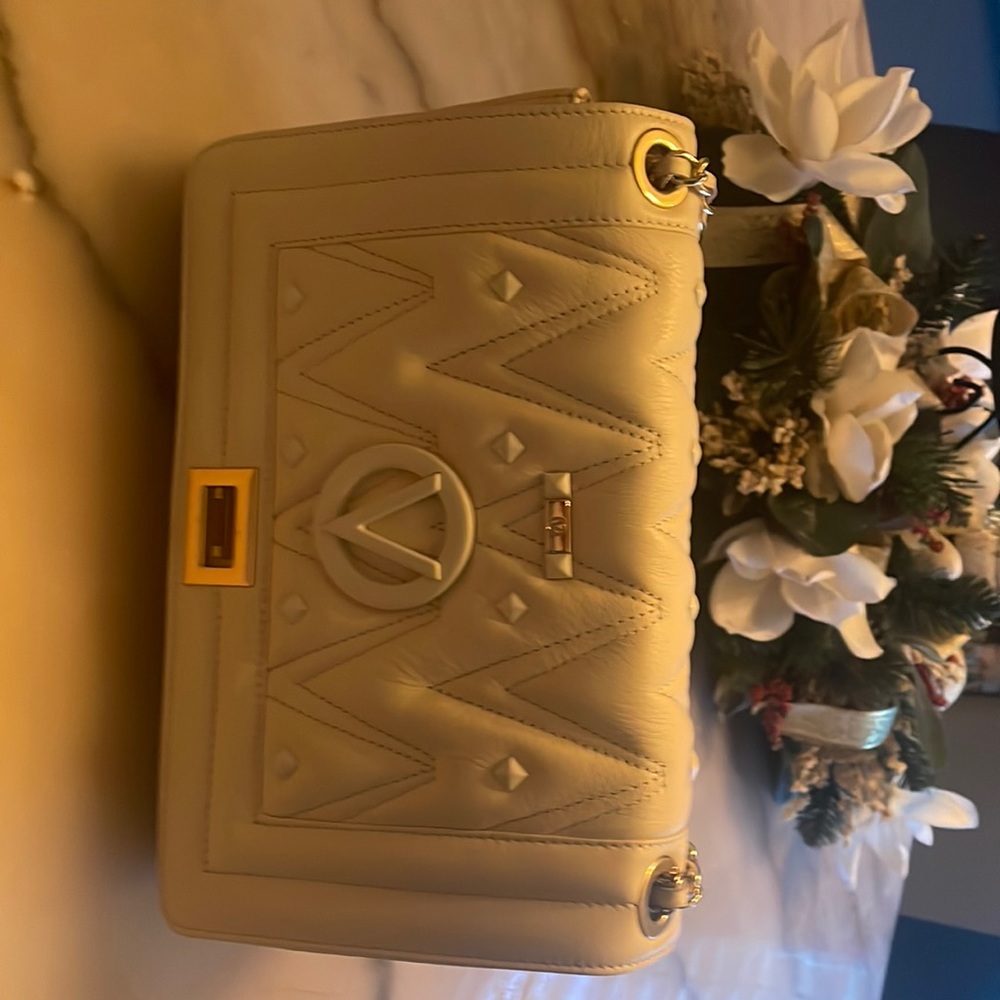Valentino creme color tote